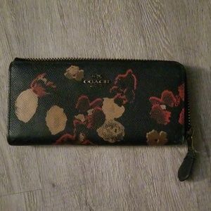 Coach Classic Floral Zipper Wallet
